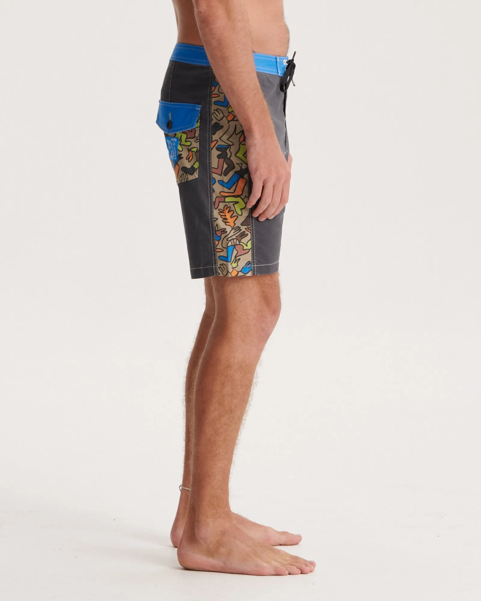 Gus 18" Boardshort - Black