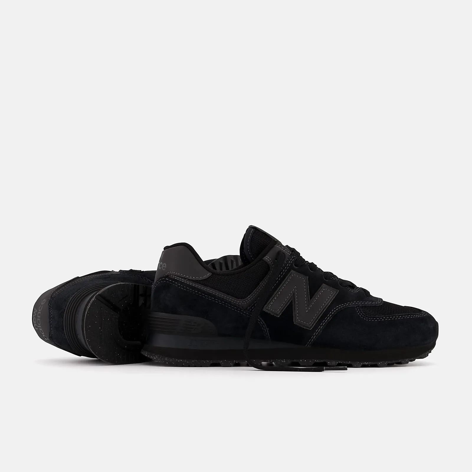 Men's Wide Fit New Balance  ML574EVE Running Sneakers - Exclusive - Black