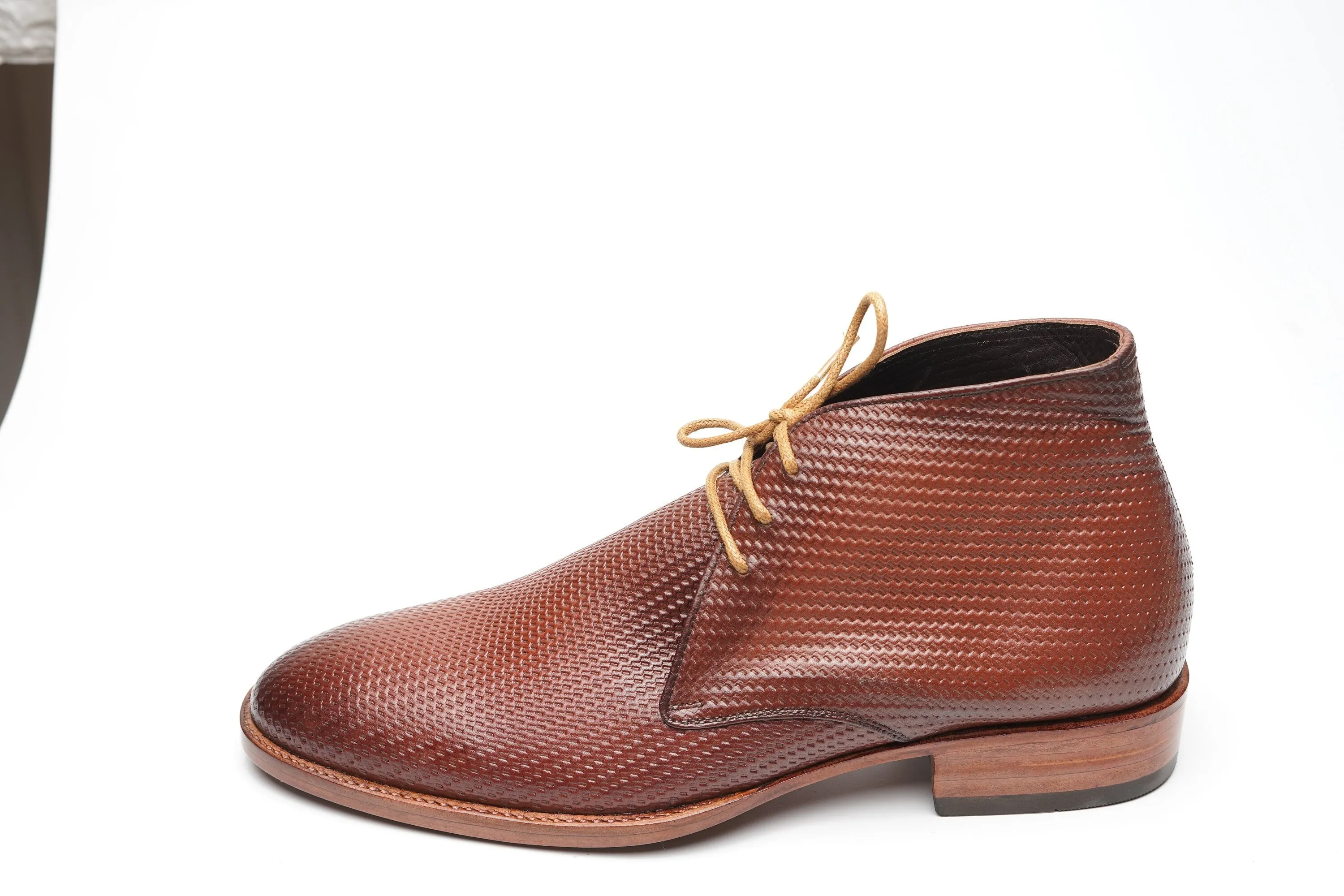 Real handmade Chukka Boots with Hand burnished brown shade Made of full grain natural crust leather